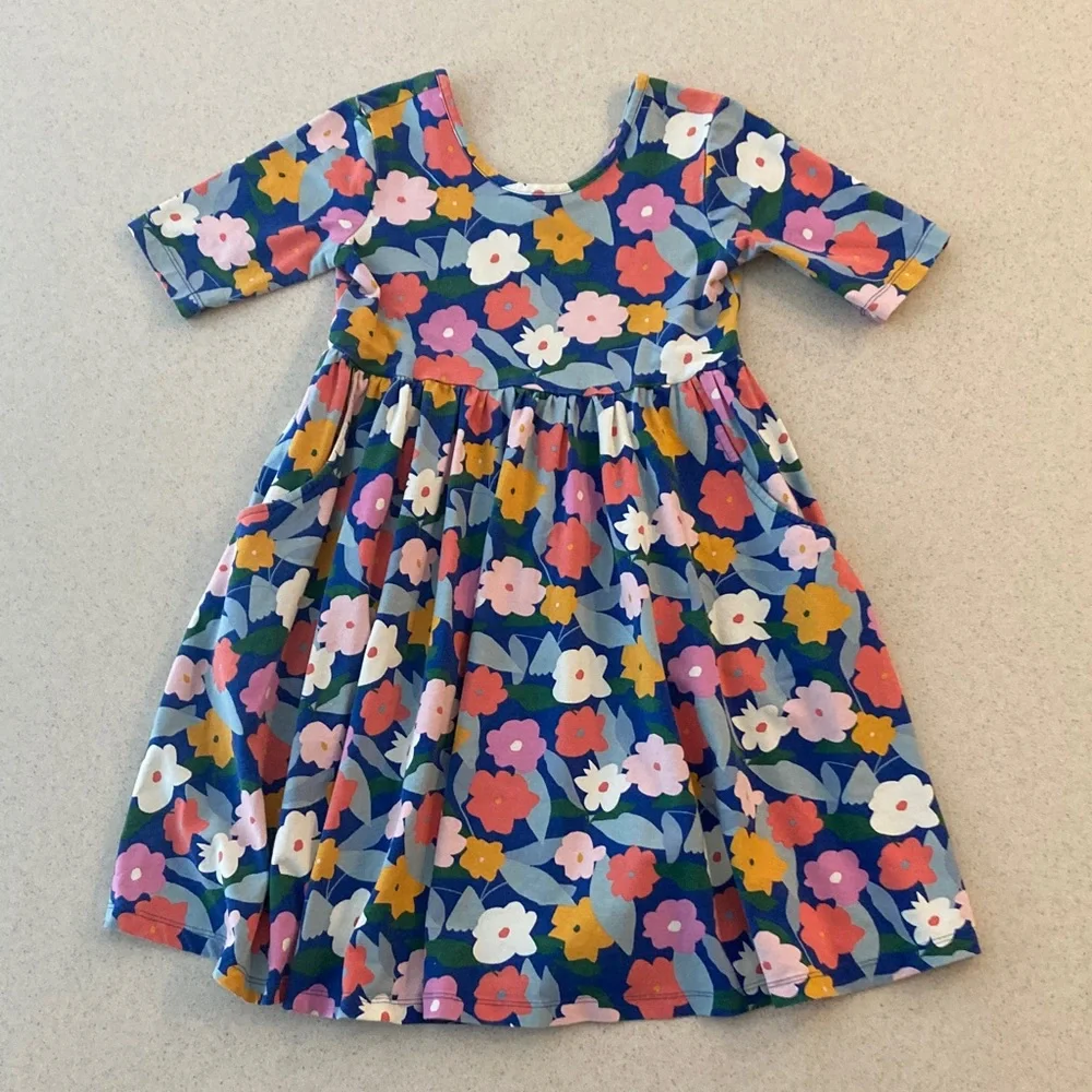 Hanna Andersson Skater Dress w/Pockets - Multicolor Floral - Size 130 - US Size - Picture 1 of 5